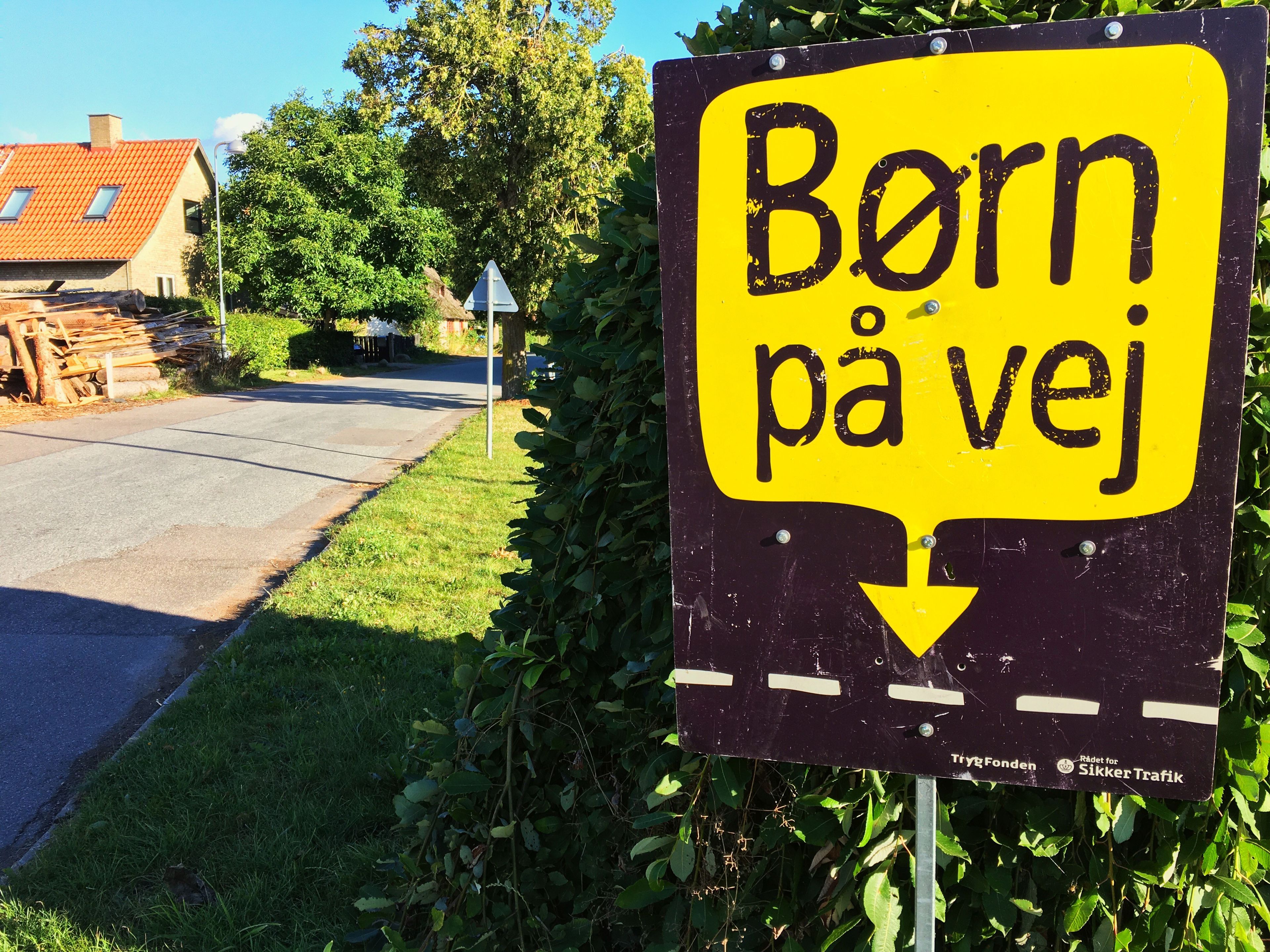 Børn på vej skilt