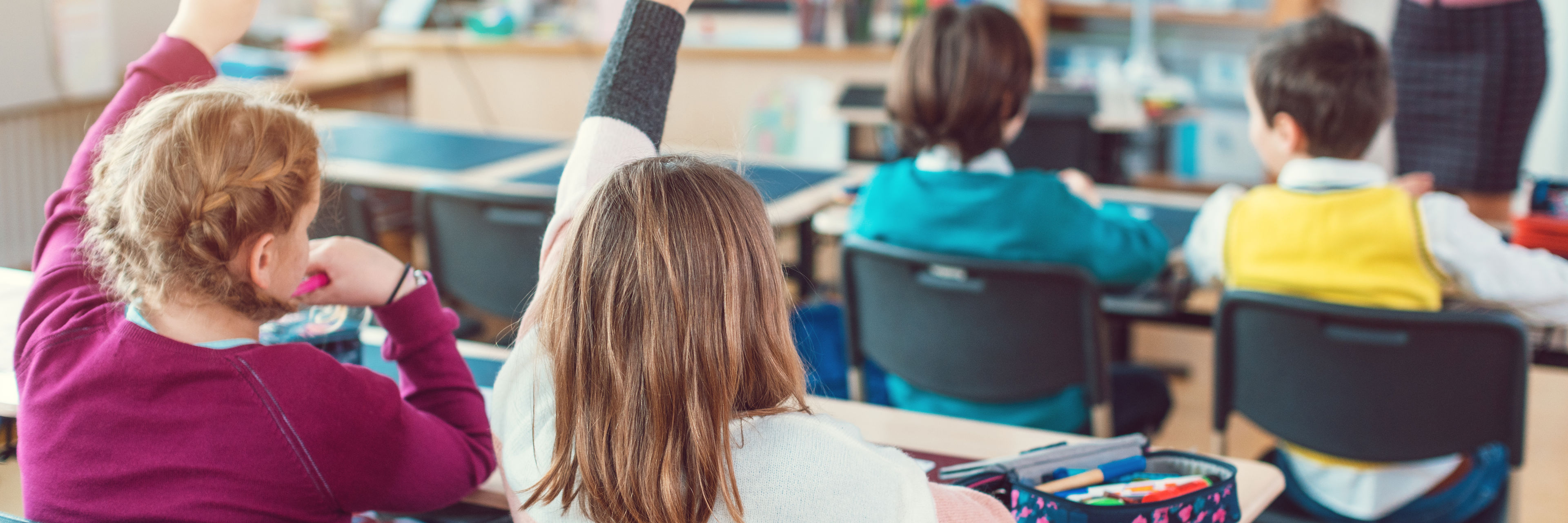 Elever i klasselokale