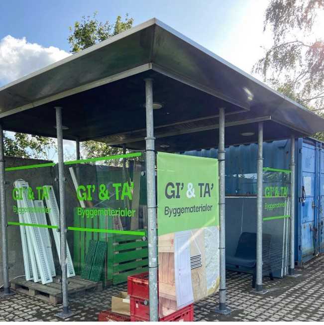 Skur til Gi' og Ta' materialer på Fårevejle genbrugsstation